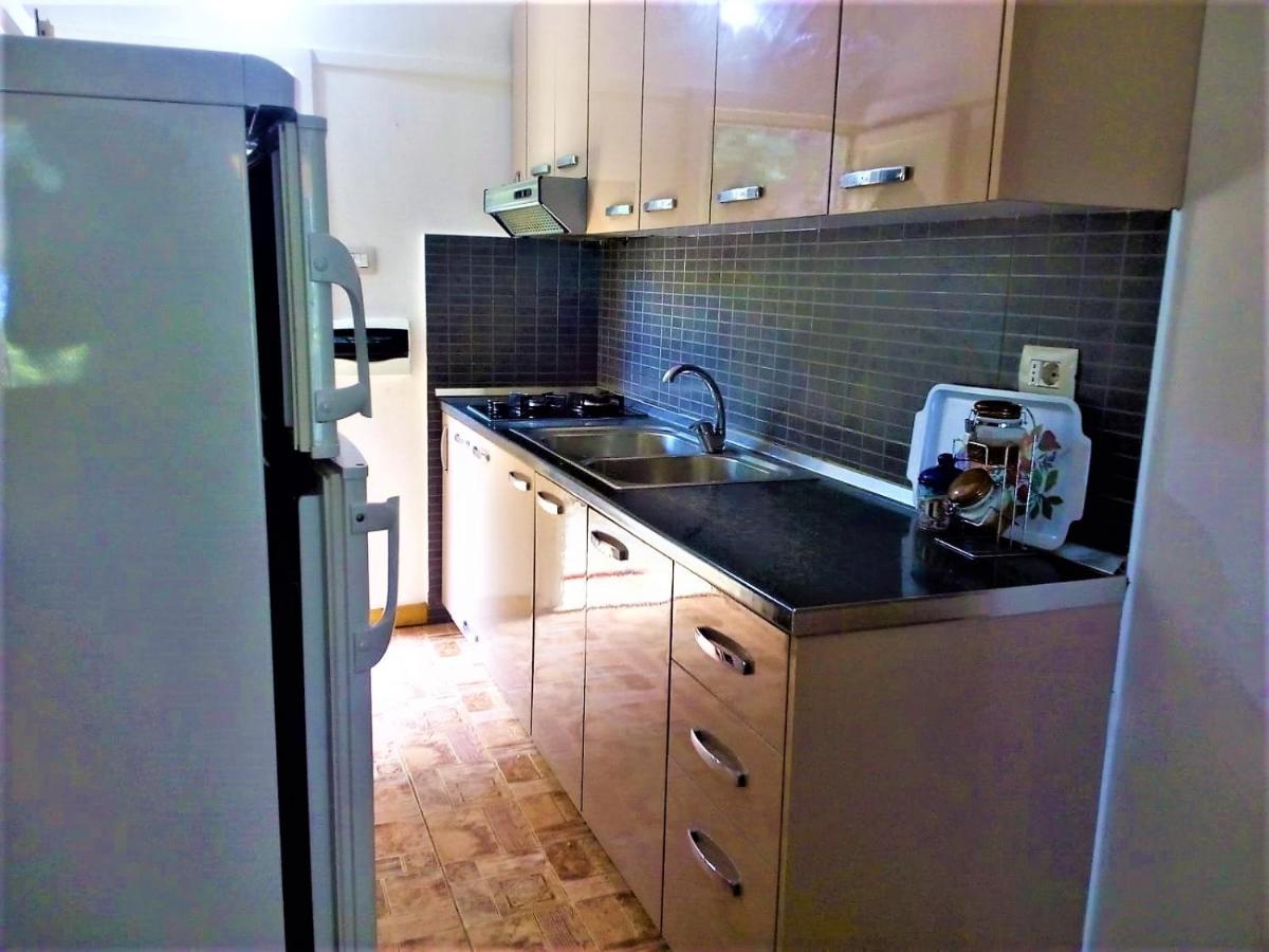Ramo'S Green Beachside Retreat - Cozy 2 Bedroom Home Vlore Luaran gambar
